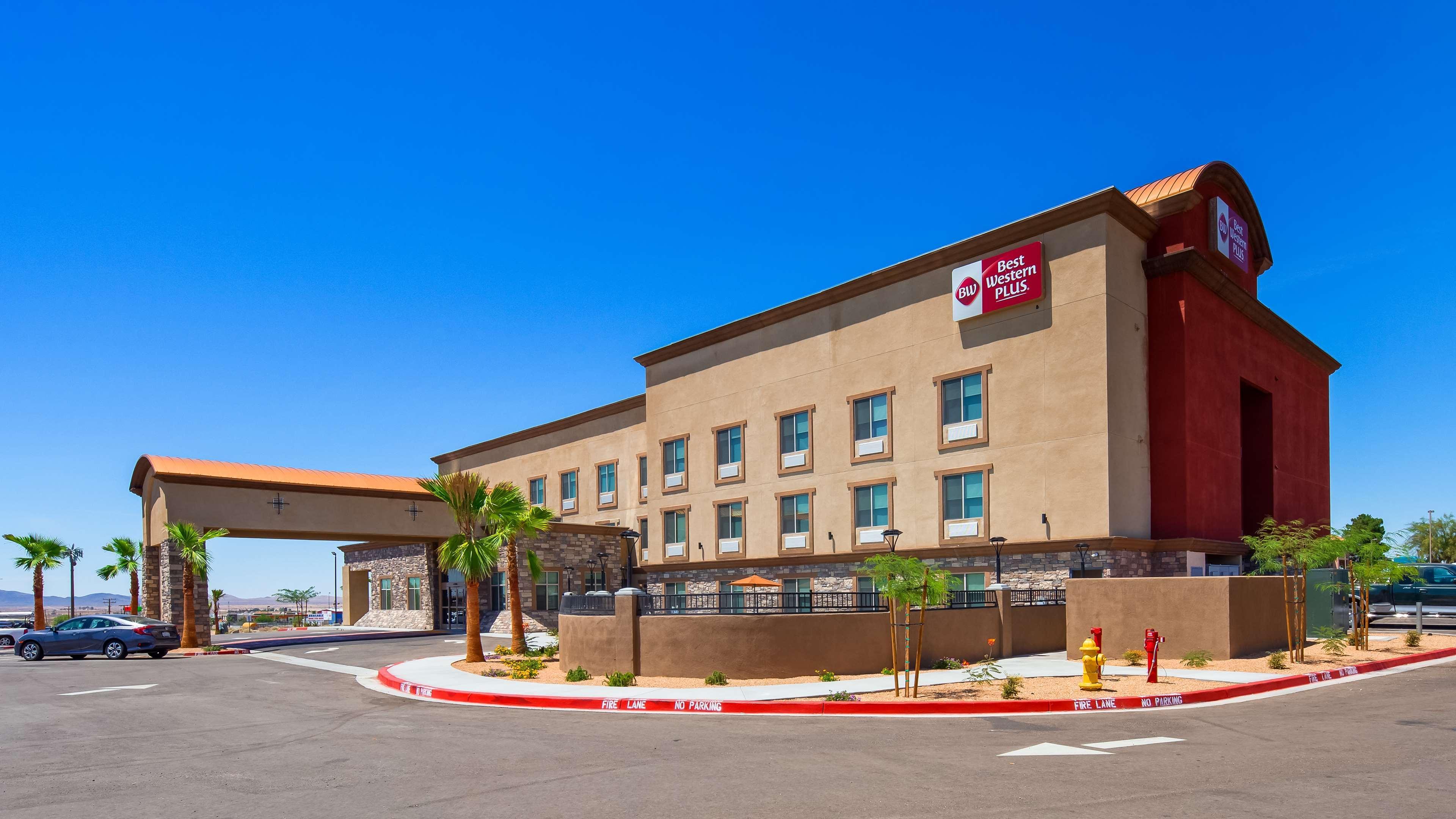 Best Western Plus New Barstow Inn & Suites Extérieur photo